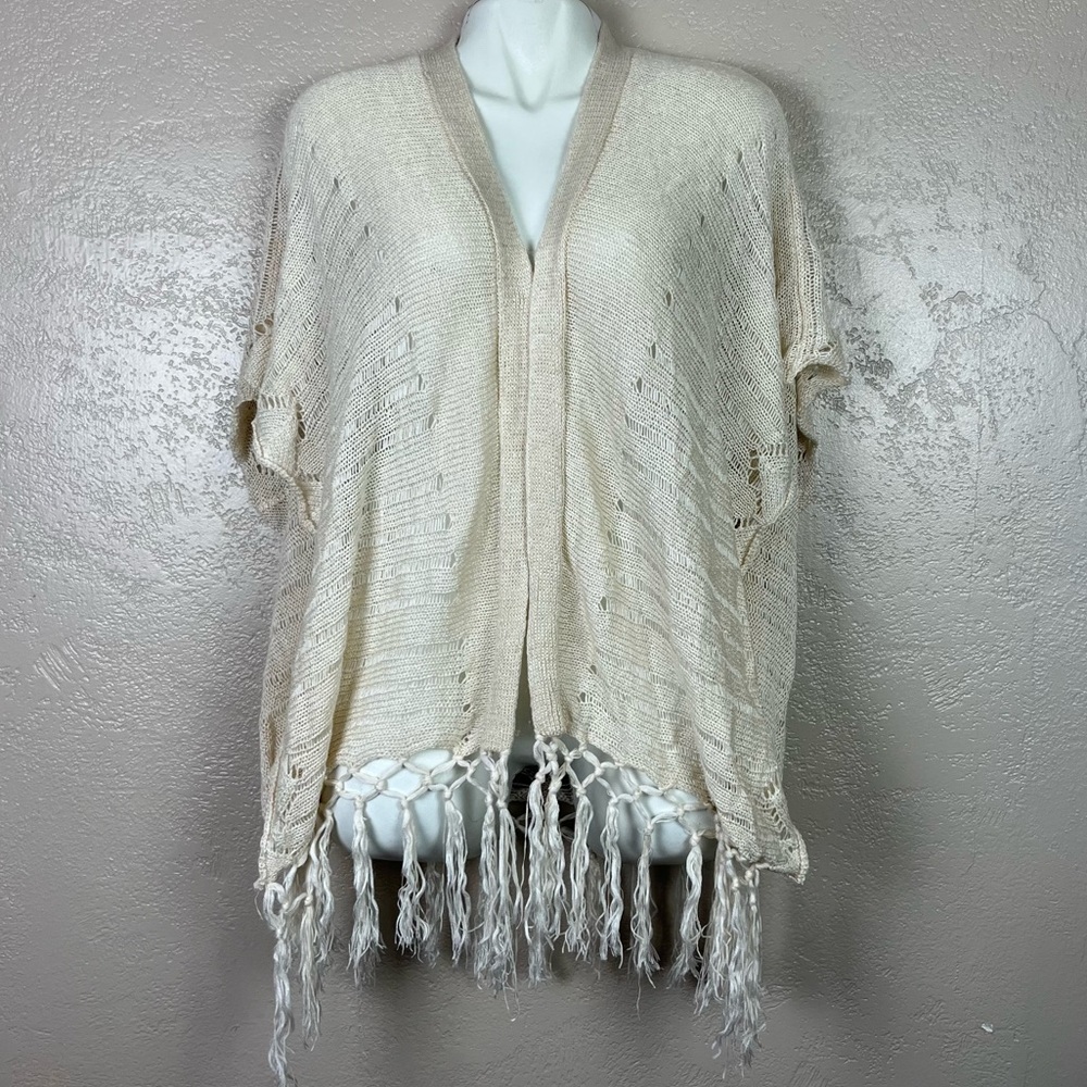 Flying Tomato off white cardigan open small crochet tassel boho